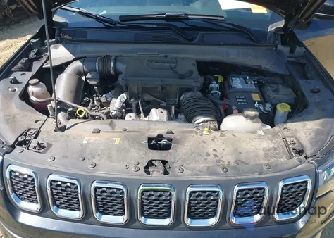 2023 Jeep Compass Sport 4X4 из США, поврежденный, VIN 3C4NJDAN5PT570934